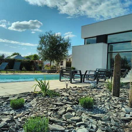 Maison/Villa Avec Piscine Privee Gite Brain D'Eau La Chapelle-de-Brain المظهر الخارجي الصورة
